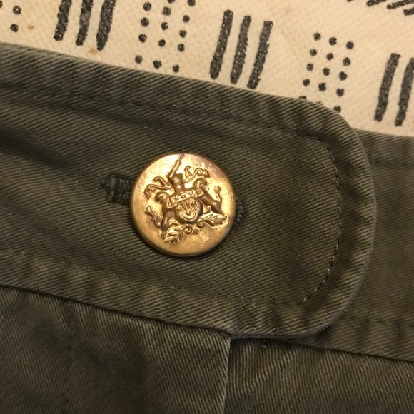 Ann Taylor LOFT Olive Khaki Shorts - Picture 2 of 4